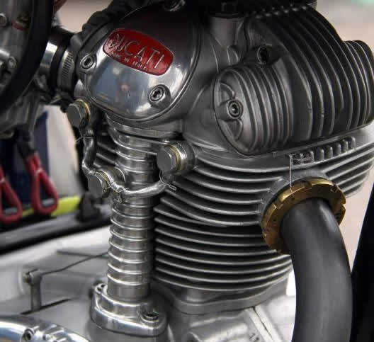 350 MK3 Ducati course
